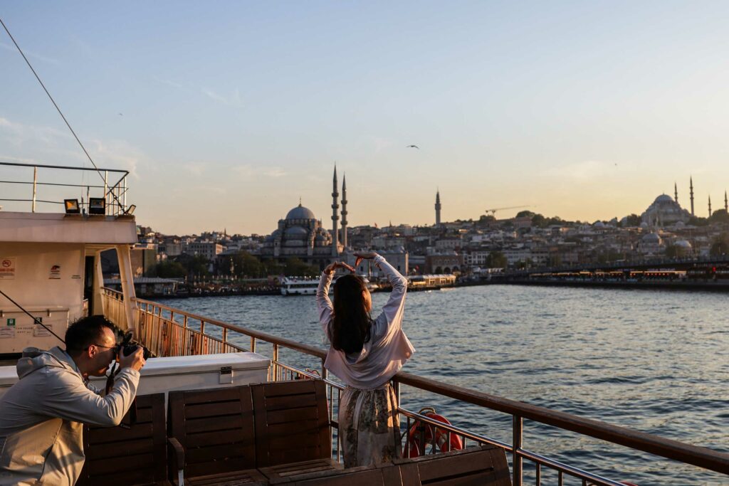 Φθινοπωρινή άνθηση για τον τουρκικό τουρισμό με χαμηλές τιμές και ρεκόρ πληρότητας