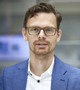 Ο Δρ. Ίλια Νοτνάγκελ