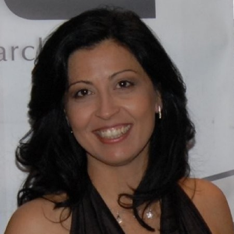 H Μαρία Καραμπάση - Δωροδούλη της εταιρείας Dorodouli Distillery © ΔΤ