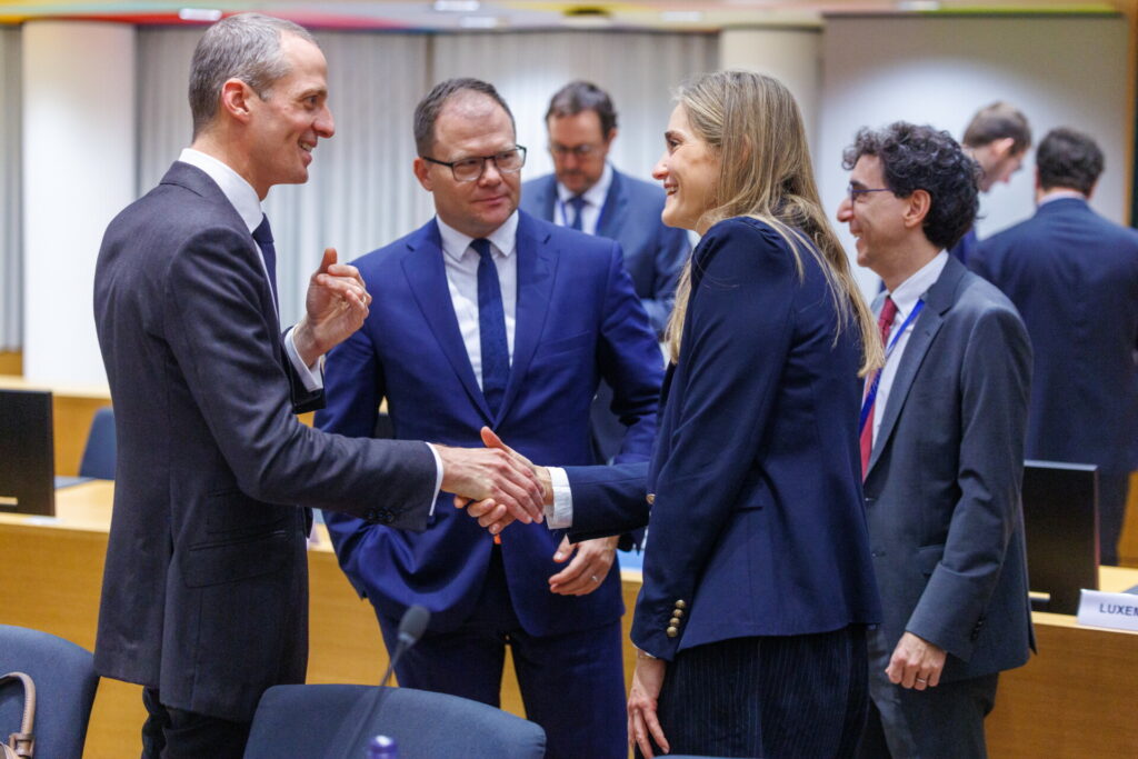 Στην ελληνική γραμμή η συμφωνία των 27 για τους κλιματικούς στόχους