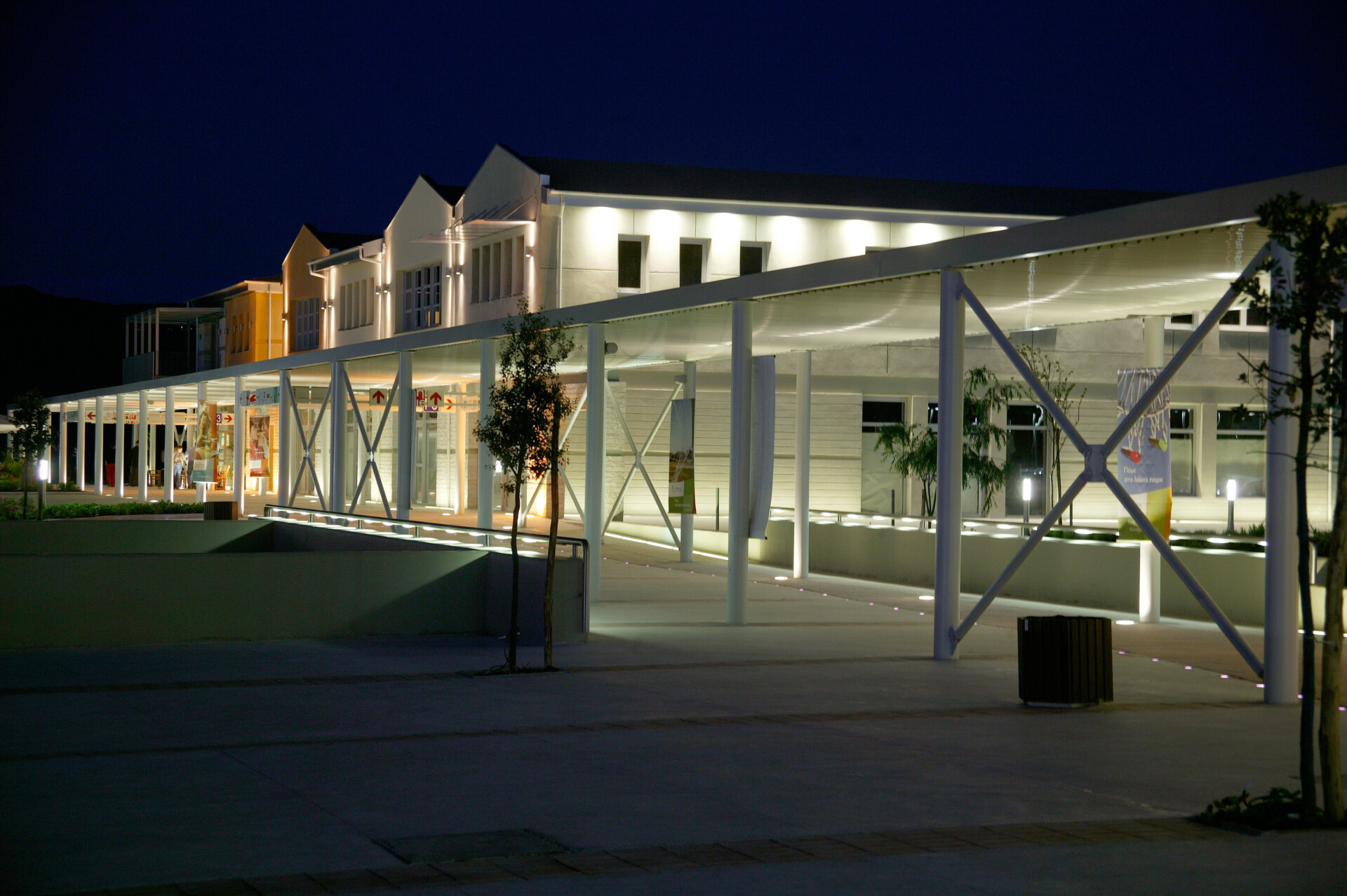 Το Lake Center γίνεται ο τέλειος προορισμός για αγορές και διασκέδαση