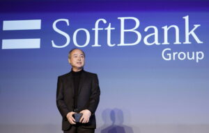 SoftBank: Πτώση 18% στα καθαρά κέρδη τριμήνου, αλλά υψηλότερα των προσδοκιών