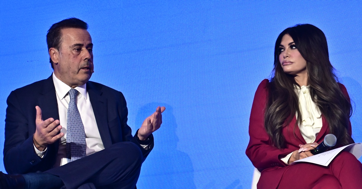 Σταύρος Παπασταύρου και Κίμπερλι Γκίλφοϊλ