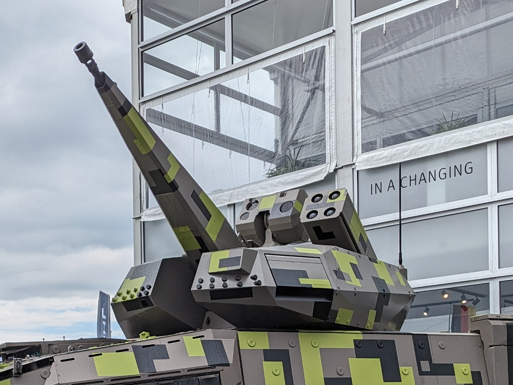 Γερμανία: Πράσινο φως για αμυντικές παραγγελίες 1,9 δισ. ευρώ