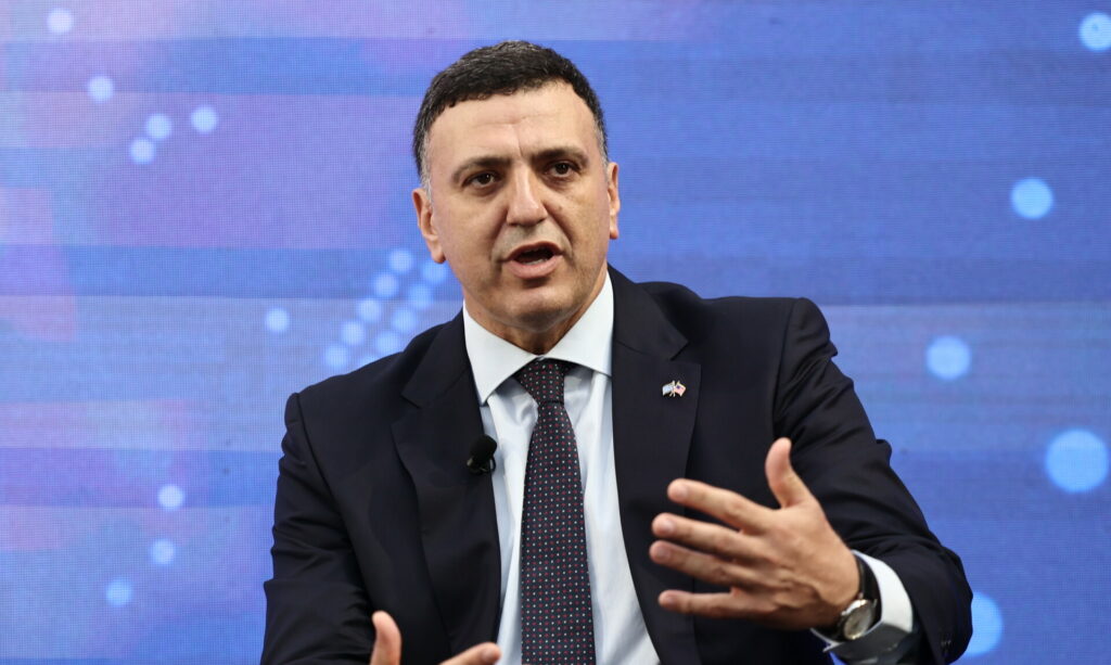 Η συμπεριφορά των συμμάχων απέναντι σε Πιερρακάκη και Κικίλια, ο ηγούμενος… Χατζηδάκης, τα νεύρα του Ανδρουλάκη και το δείπνο Λιβάνιου με δημάρχους