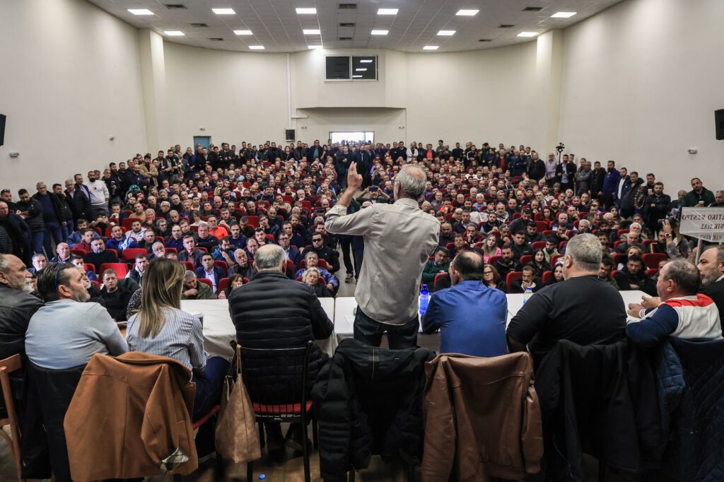 Μπλόκα σε Εθνικές Οδούς από 30 Νοεμβρίου, κλείσιμο λιμανιών, τελωνείων αποφάσισαν οι αγρότες