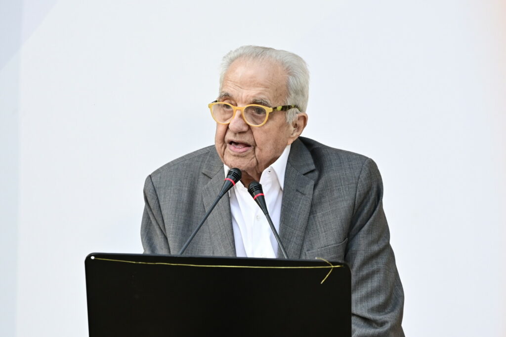 Πέθανε ο πρώην υπουργός του ΣΥΡΙΖΑ, Αλέκος Φλαμπουράρης