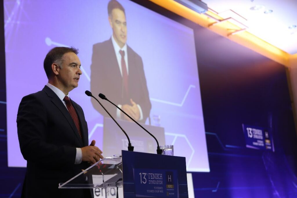 “Μέτωπο” 1.000 Ελλήνων ξενοδόχων κατά της Booking.com μαζί με 15.000 Ευρωπαίους