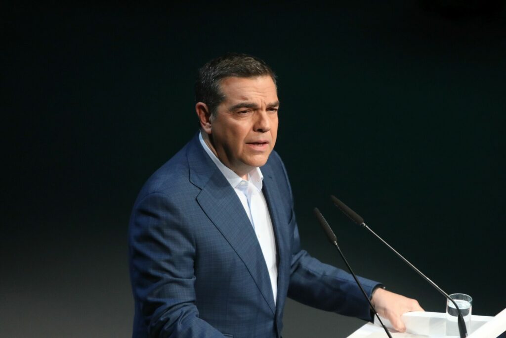 Η αποθέωση του Παππά από τον Τσίπρα, τα μαχαίρια που βγήκαν για την “Ιθάκη”, τα Greek statistics του Ανδρουλάκη και οι ταλαίπωροι υπεργολάβοι του ΟΤΕ