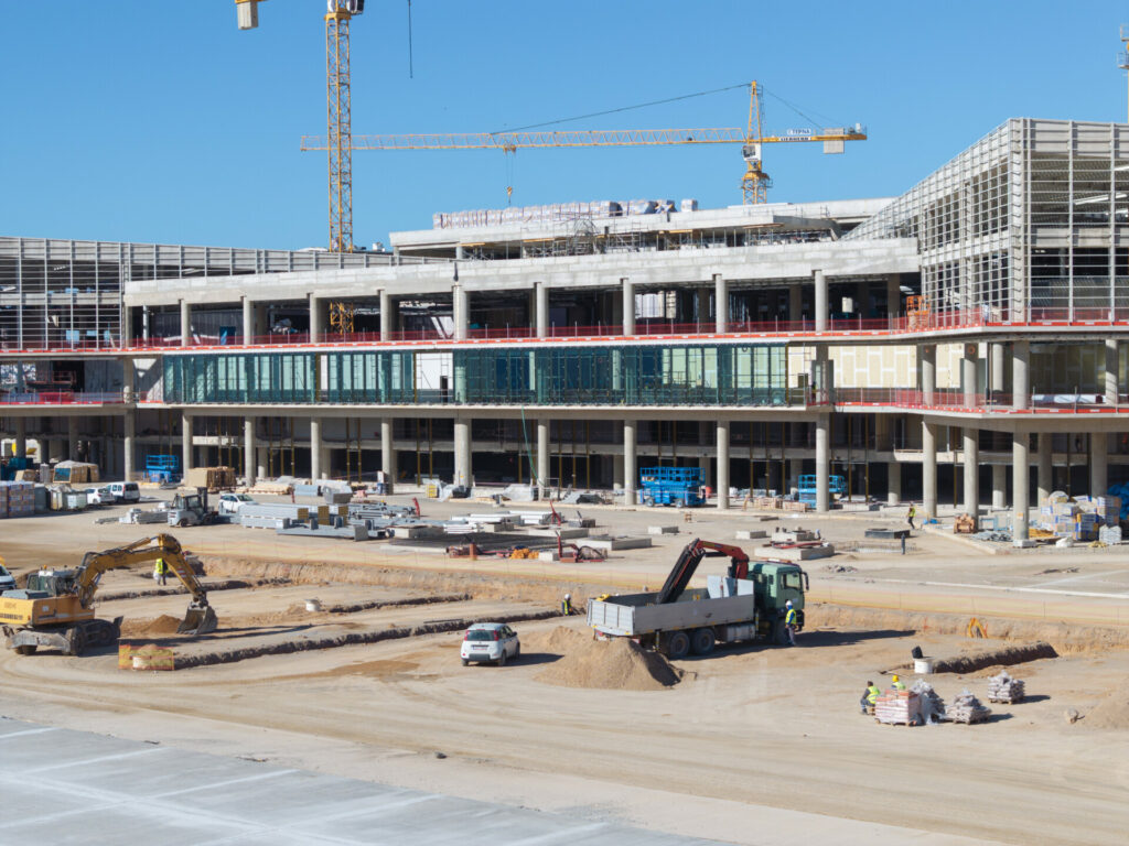ΓΕΚ ΤΕΡΝΑ: Το χρονοδιάγραμμα για το νέο αεροδρόμιο στο Καστέλι, δοκιμαστικές πτήσεις το 2027