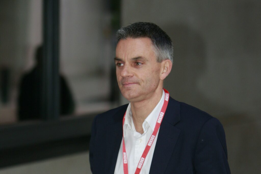 BBC: Παραίτηση γενικού διευθυντή και CEO μετά το σκάνδαλο για μοντάζ σε ομιλία του Τραμπ