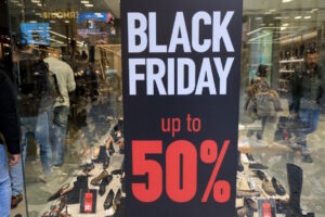 Black Friday 2025: Παγίδες, απάτες & ψευδοπροσφορές, τι να προσέξετε
