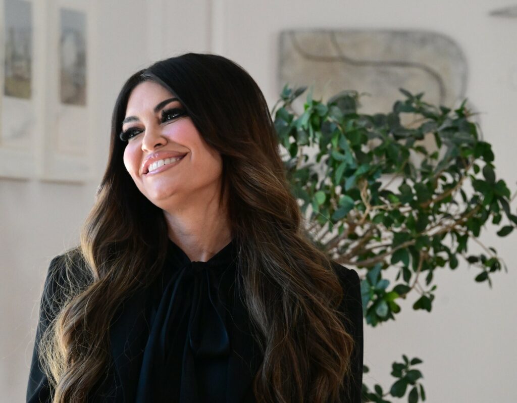 Τα πρώτα δείπνα της Γκίλφοϊλ και το δίλημμα του Μαξίμου καθώς η δεύτερη δικογραφία του ΟΠΕΚΕΠΕ οδεύει προς τη Βουλή