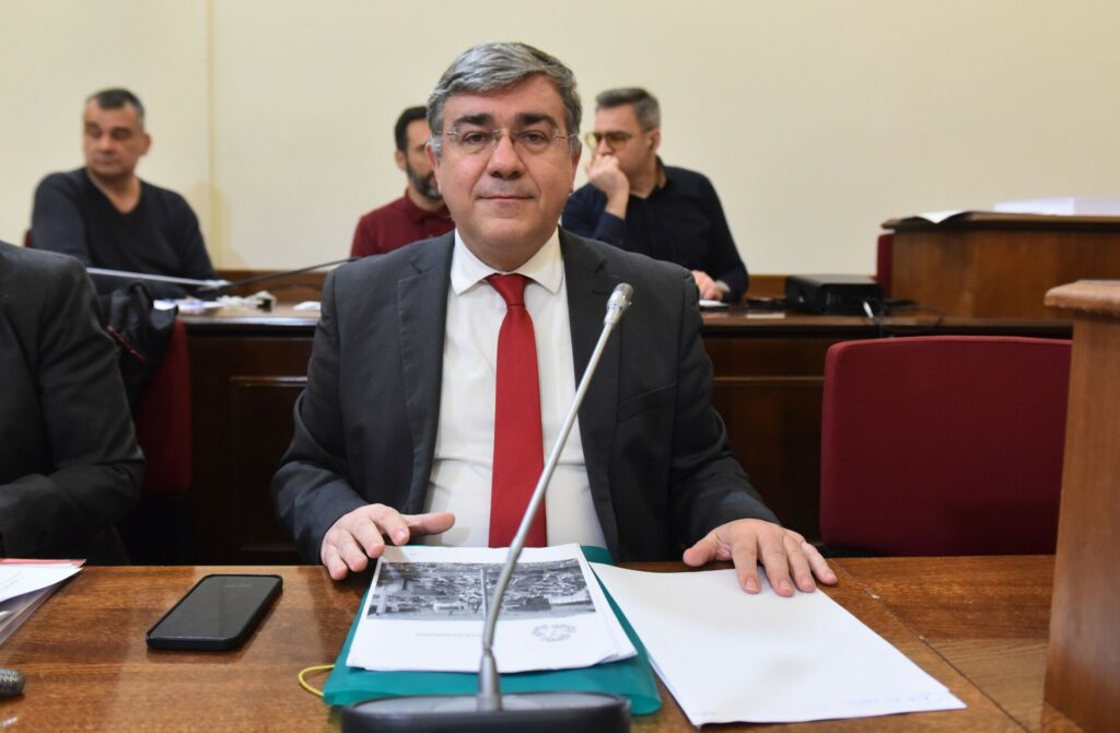 Βολές Σημανδηράκη κατά Γραφάκου για καθυστερήσεις στη διαχείριση απορριμμάτων