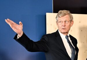 Η κορυφαία επιχειρηματική δυναστεία της Σουηδίας ετοιμάζει τη διαδοχή της