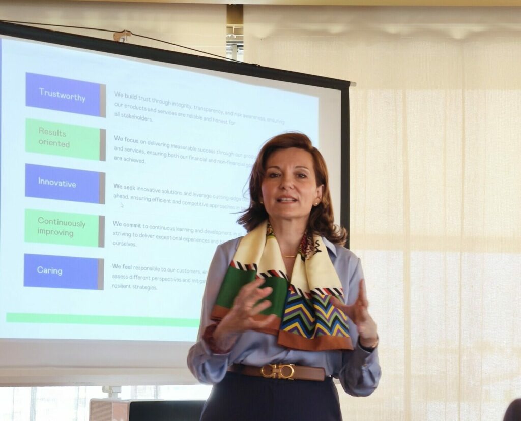 Τι συμβαίνει με το εμφιαλωμένο νερό στην Ελλάδα, η προσεκτική είσοδος της ΓΕΚ ΤΕΡΝΑ στην Ουκρανία και το πάρκινγκ Κοτζιά που ανοίγει ξανά