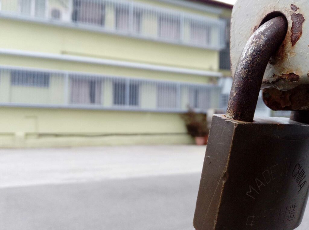 Κλειστά σχολεία: Τι ισχύει, πού δεν γίνονται μαθήματα