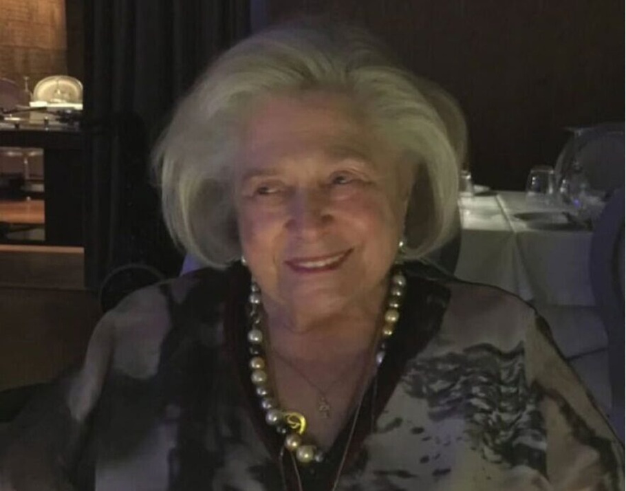 Έφυγε από τη ζωή η Μανουέλα Βαρδινογιάννη