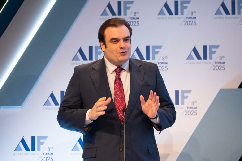 Πιερρακάκης: Χρειαζόμαστε ιδιωτικούς καταλύτες να μοχλεύσουν δημόσιες επενδύσεις