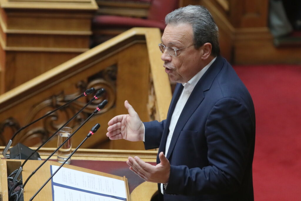 Φάμελλος κατά Μητσοτάκη: Κάνατε τον ΟΠΕΚΕΠΕ συνώνυμο της διαφθοράς