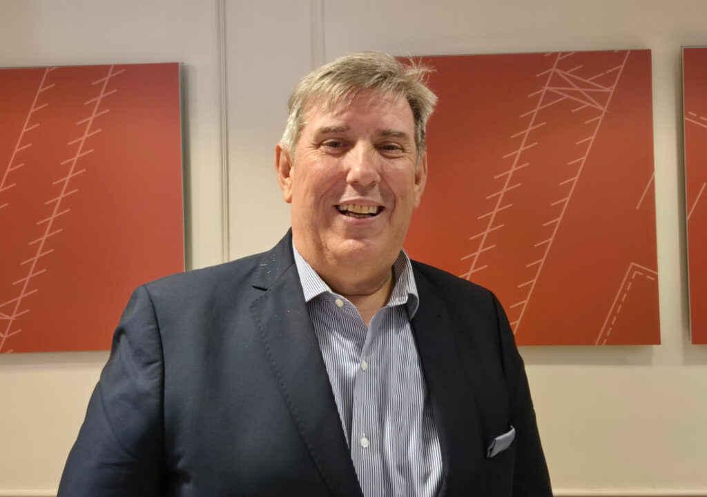 Δημήτρης Τζιβράς