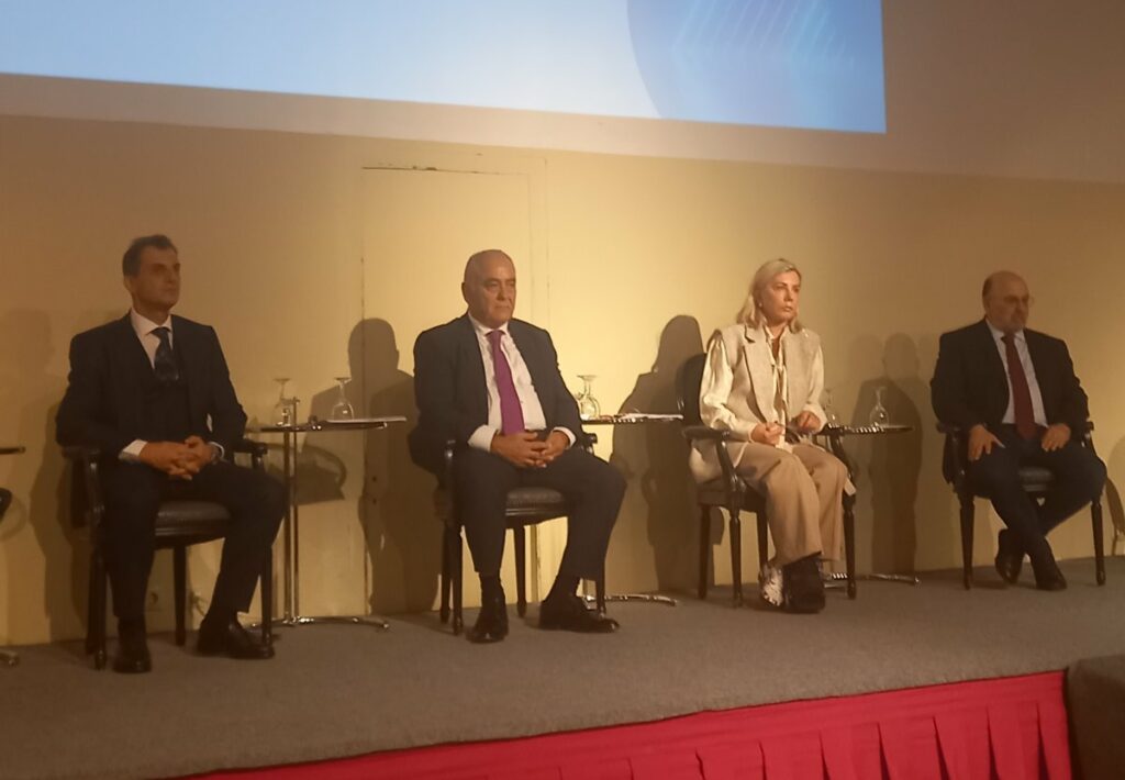 ΟΕΦΕ: Η υπογεννητικότητα και οι επιπτώσεις της σε εκπαίδευση και ανάπτυξη