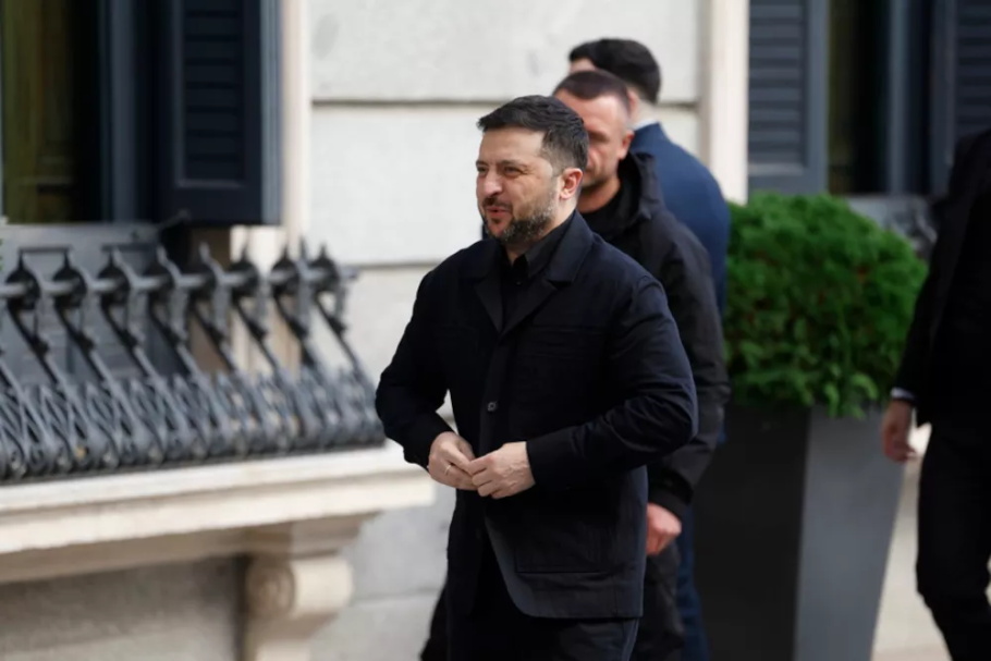 Oυκρανία: Διπλωματικός πυρετός για τον πόλεμο, τι επιδιώκει ο Ζελένσκι