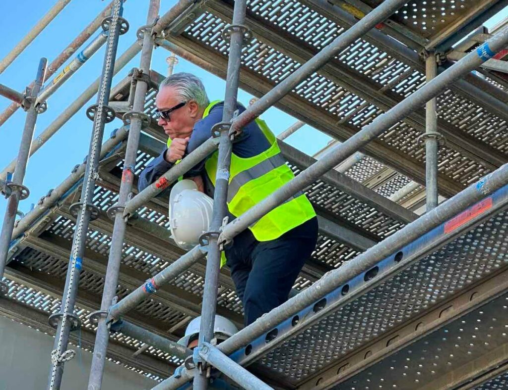 Euroco: Μαζί με μεγάλο developer, στήνει  βιομηχανία κατασκευής ξύλινων σπιτιών