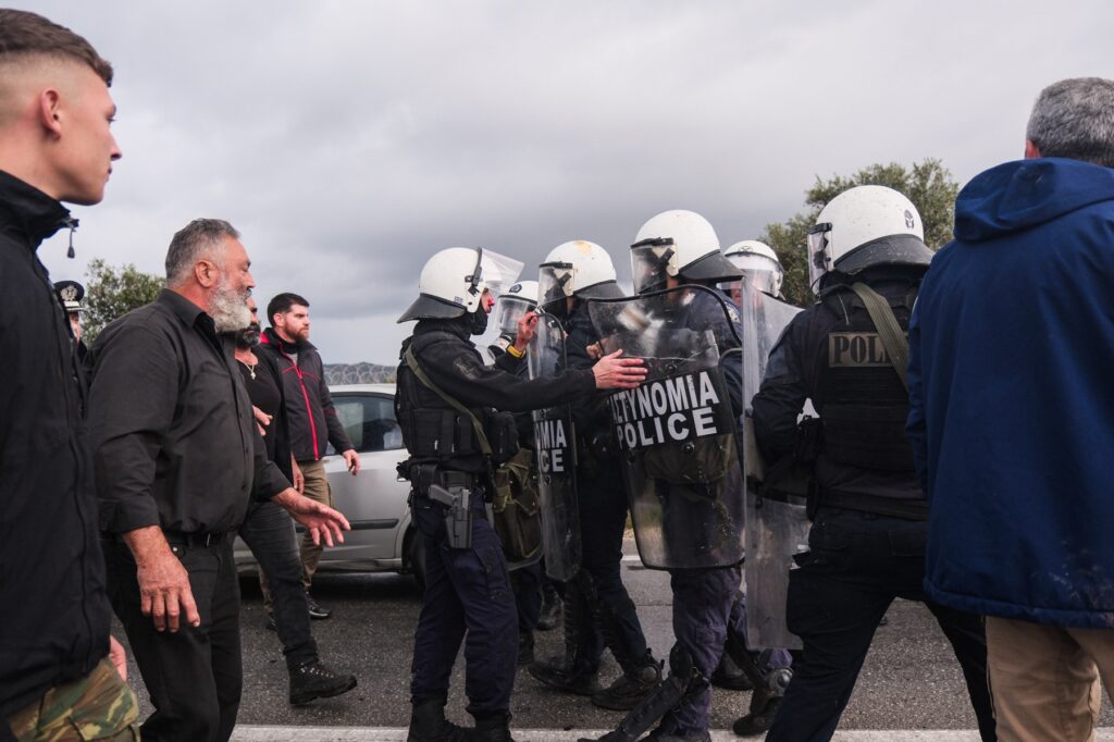 Κλιμακώνουν τις κινητοποιήσεις στα Χανιά οι αγρότες, αισιόδοξος ο περιφερειάρχης Κρήτης