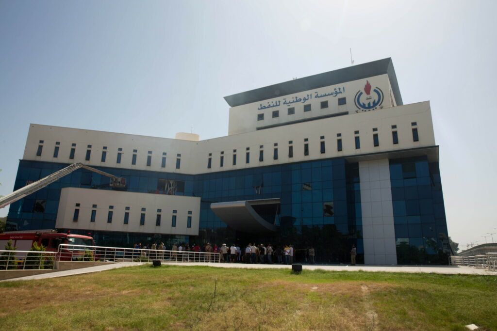 Το λαθρεμπόριο πετρελαίου “αιμορραγεί” τη Λιβύη και οδηγεί σε απώλειες 20 δισ. ετησίως