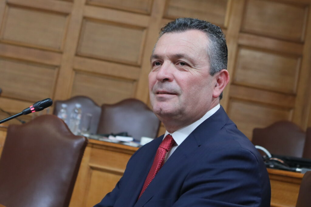 Μπουκώρος στην εξεταστική: Δεν αποκαλύπτω την κυβερνητική πηγή που με ενημέρωσε για τις επισυνδέσεις