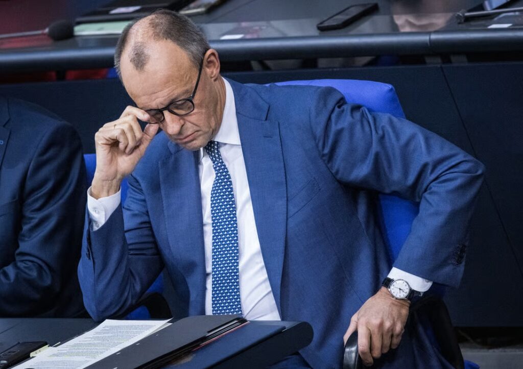 Μάχη για τα λεφτά της ΕΕ: Ο Μερτς ηγείται του μπλοκ των “φειδωλών”