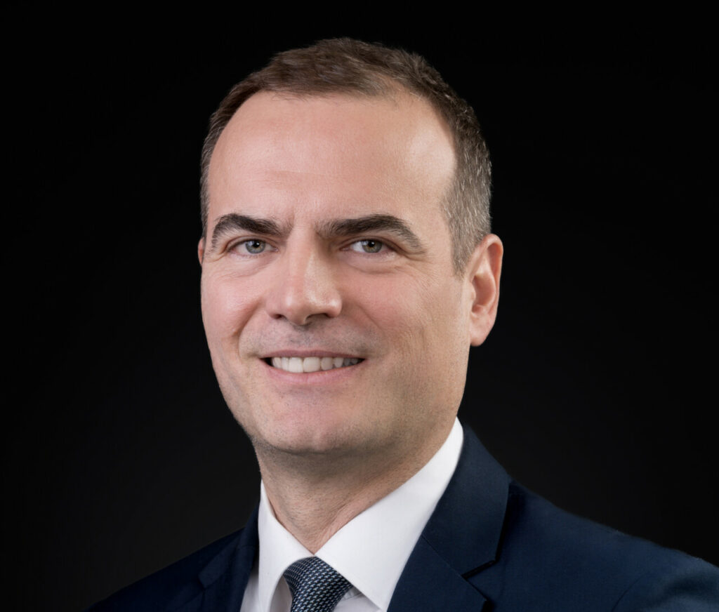 Παπαστράτος: «Πράσινες» επενδύσεις. Θεμελιώδεις πρωτοβουλίες