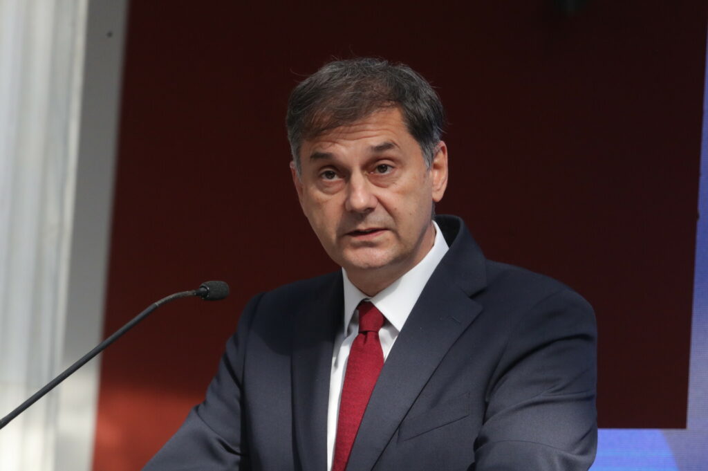 Σημαντικές επαφές στις ΗΠΑ για τον υφυπ. Εξωτερικών Χάρη Θεοχάρη