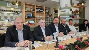 ΒΕΘ: Αυξήθηκε κατά 15% το μεταφορικό κόστος, λόγω των αγροτικών μπλόκων