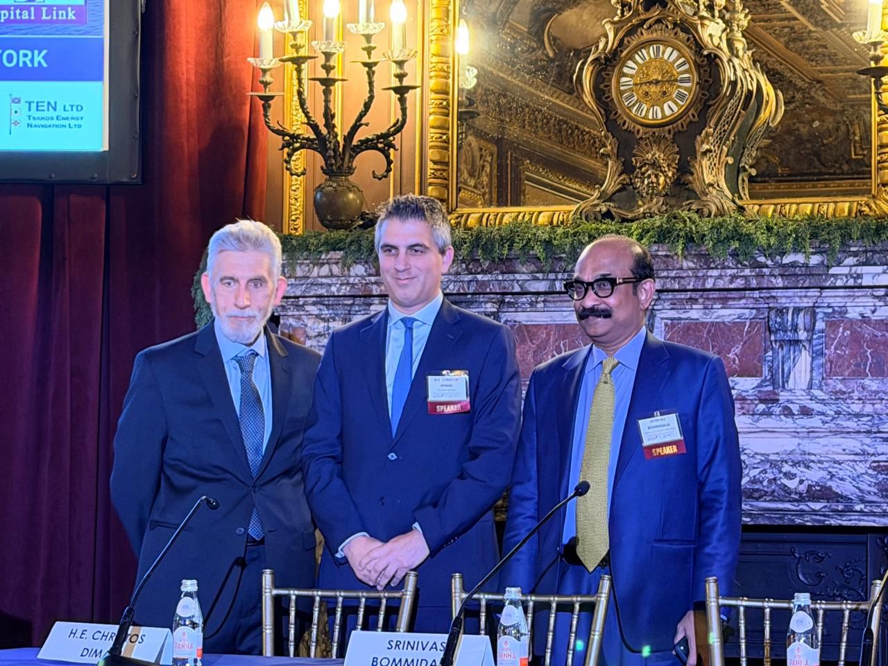 χριστος δημας