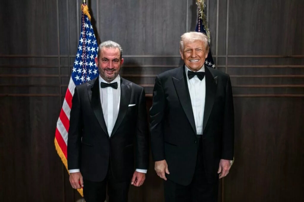 Ο Αλέξανδρος Εξάρχου προσκεκλημένος του Τραμπ