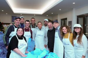 Helleniq Energy: Σειρά δράσεων κοινωνικής προσφοράς ενόψει Χριστουγέννων