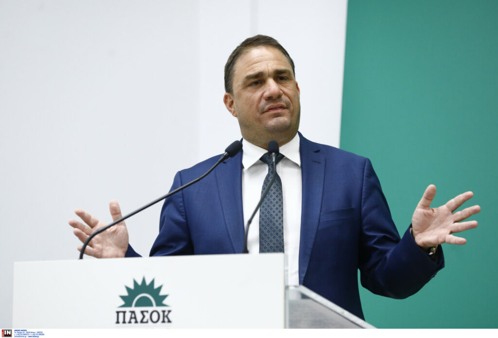 ΠΑΣΟΚ: Ανεπανάληπτη κυβίστηση του πρωθυπουργού