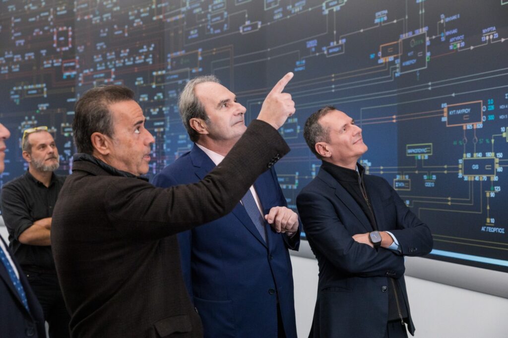 Παπασταύρου: Οι εργαζόμενοι σε ΑΔΜΗΕ, ΔΕΔΔΗΕ και ΡΑΑΕΥ υπηρετούν με αυταπάρνηση