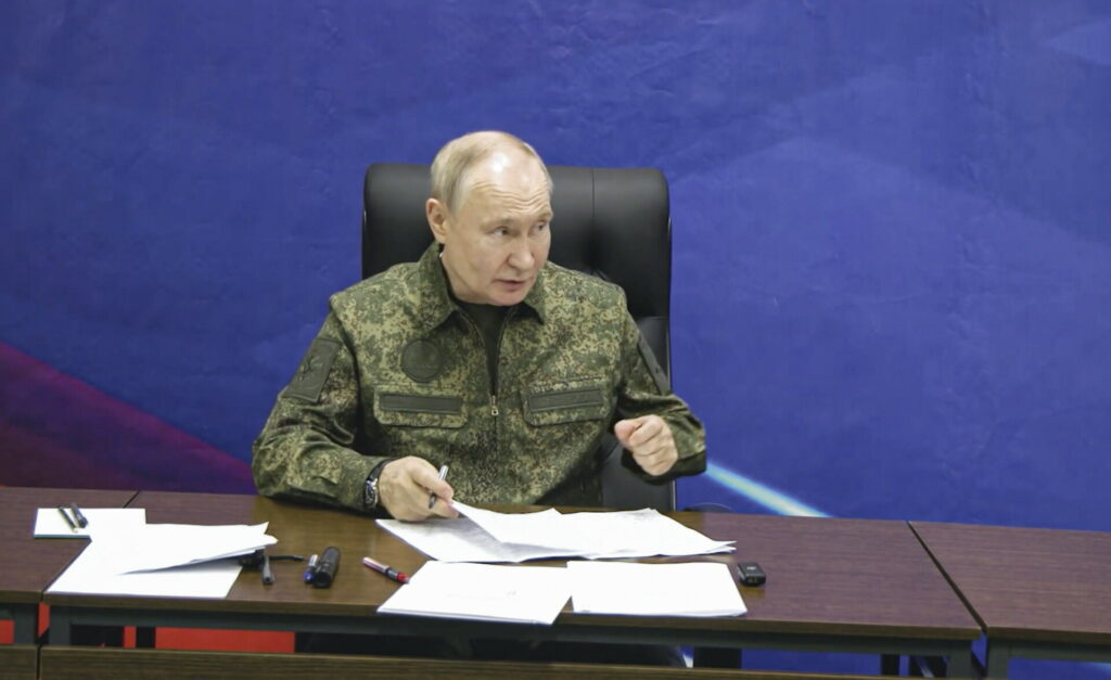 Πούτιν: Αν δεν αποσυρθούν οι ουκρανικές δυνάμεις θα πάρουμε δια της βίας το Ντονμπάς