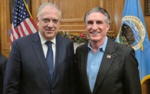 Θεοδωρικάκος: Νέες αμερικανικές επενδύσεις στην Ελλάδα