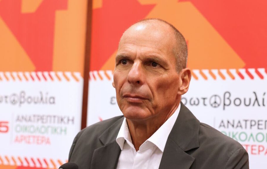 Βαρουφάκης για Τσίπρα: Θεατρική σκηνή με το ίδιο συνάφι