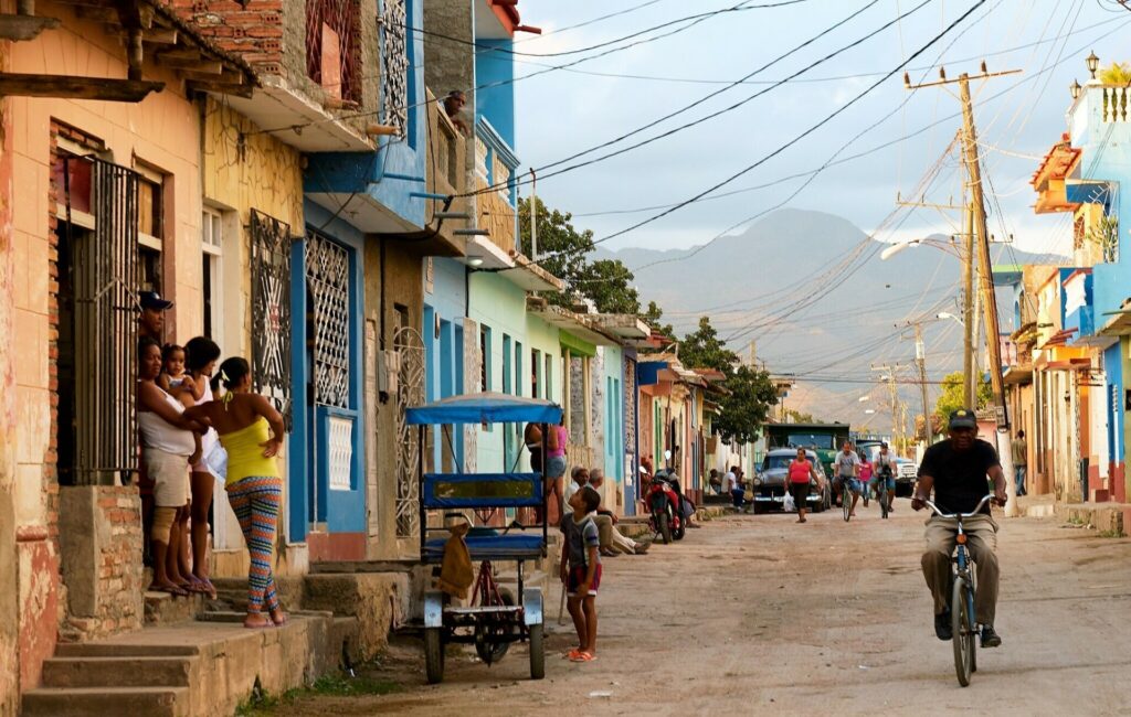 Κούβα: Η πίεση των ΗΠΑ στη Βενεζουέλα κλείνει κρίσιμους ενεργειακούς διαδρόμους