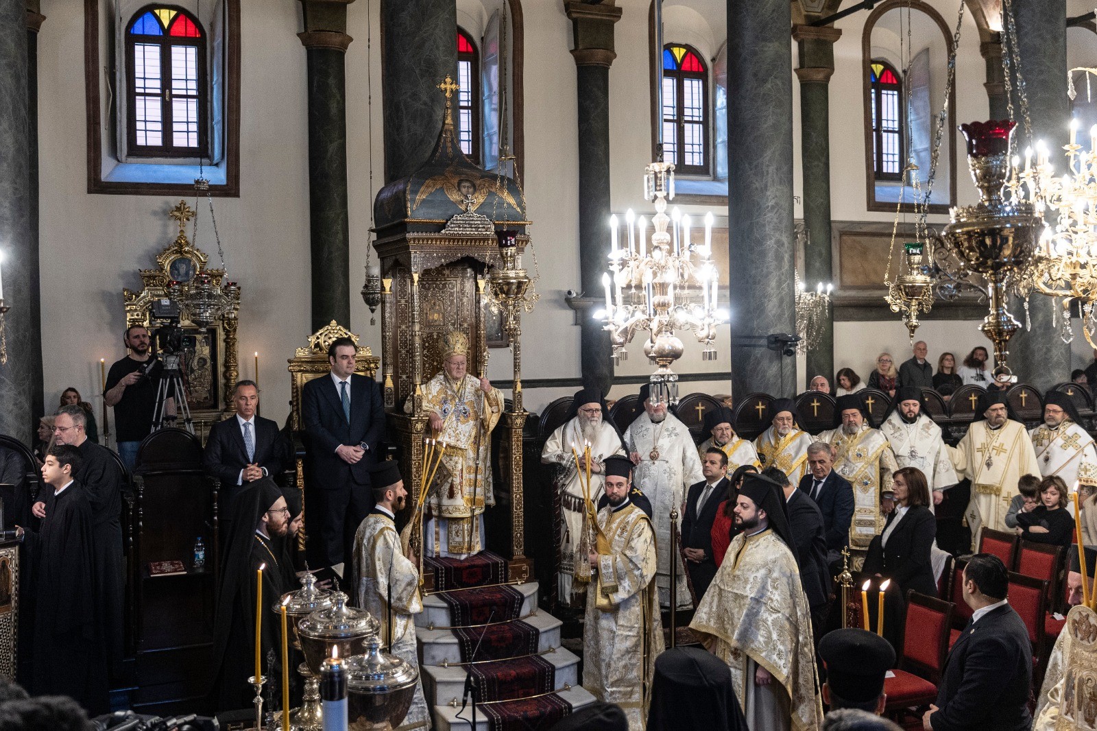 Στο Φανάρι για την εορτή των Θεοφανείων ο Κυριάκος Πιερρακάκης © Υπουργείο Οικονομικών