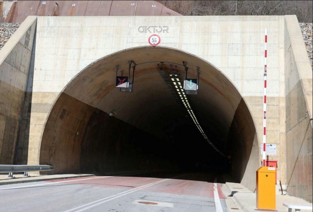 Όμιλος AKTOR: Παρέδωσε τμήμα του νέου κάθετου άξονα 70 της Εγνατίας Οδού