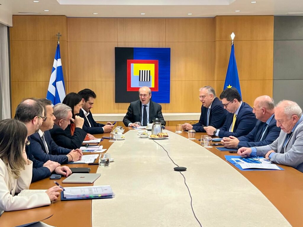 Τα νέα προγράμματα για στήριξη απασχόλησης και επιχειρήσεων στη Δυτική Μακεδονία