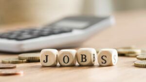 ΔΥΠΑ: Μειώθηκαν κατά 14,4% οι εγγεγραμμένοι άνεργοι τον Απρίλιο