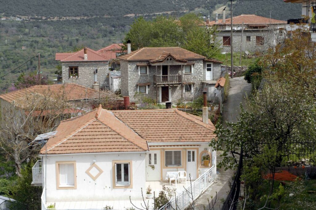 Όλο το σχέδιο για τα κίνητρα μετεγκατάστασης σε παραμεθόριο και άλλους μεγάλους νομούς