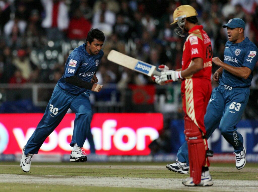 Επενδυτικός “πυρετός” για το ινδικό κρίκετ: Blackstone και Carlyle διεκδικούν μερίδια σε ομάδες